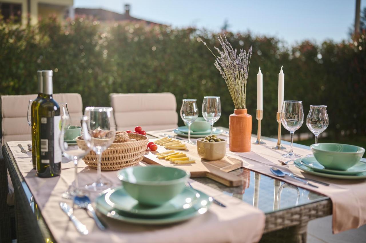Spada Brand New With Garden 3 Min From Beach! Apartmán