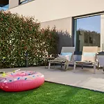 Spada Brand New Apartment With Garden 3 Min From Beach!