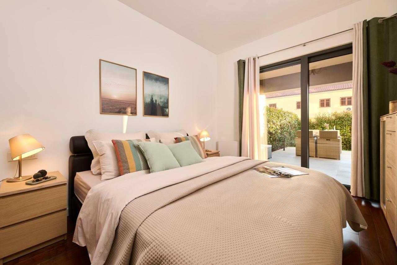 Spada Brand New With Garden 3 Min From Beach! Appartement *